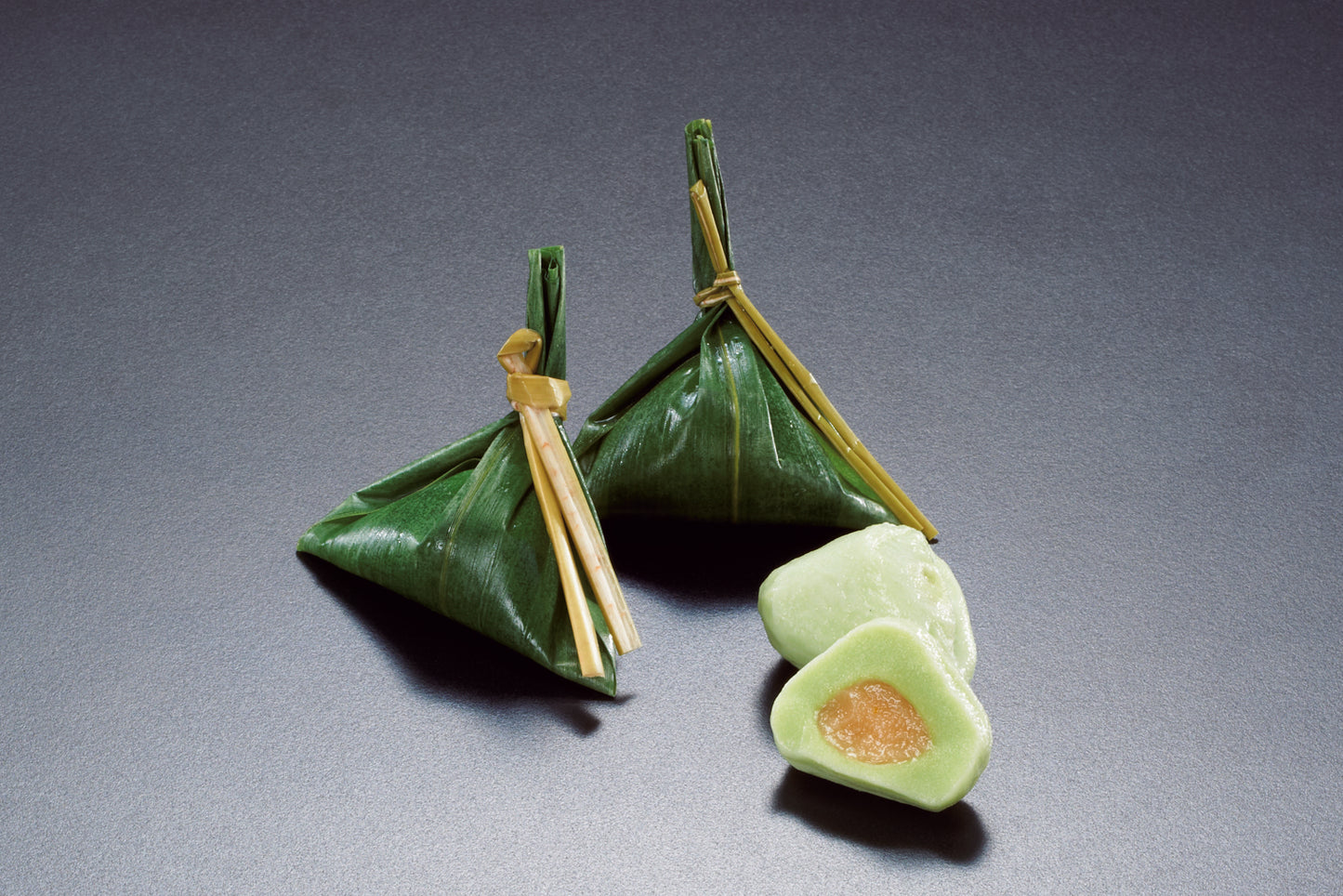 "Sasafu" Gluten Cake With Yuzu Miso Filling