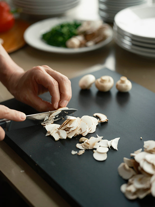 Professional Rubber Cutting Board (Black)